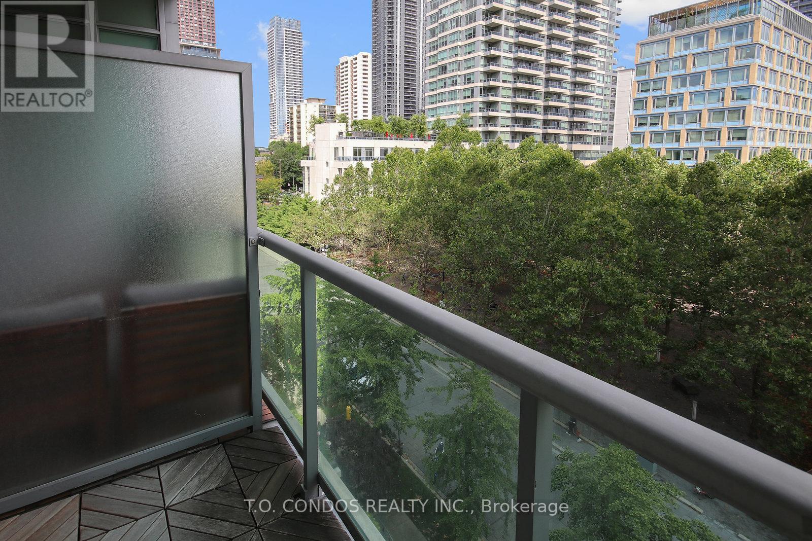 Photo 24 of 523 120 Homewood Avenue, Toronto ON