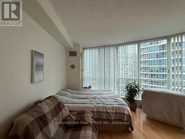 Photo 7 of 2001 208 Queens Quay W, Toronto ON