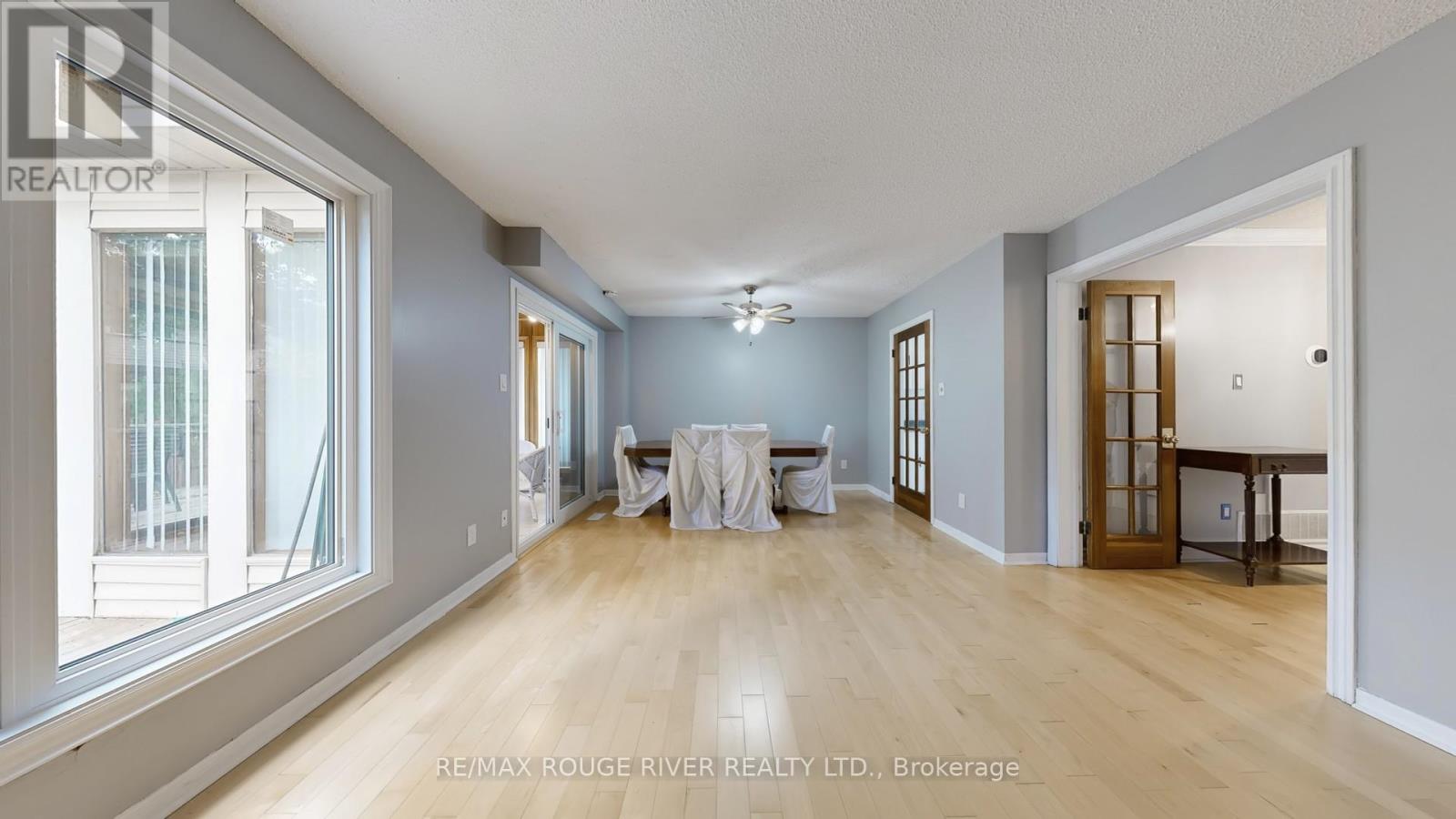 Photo 40 of 48 Millhouse Crescent, Toronto ON