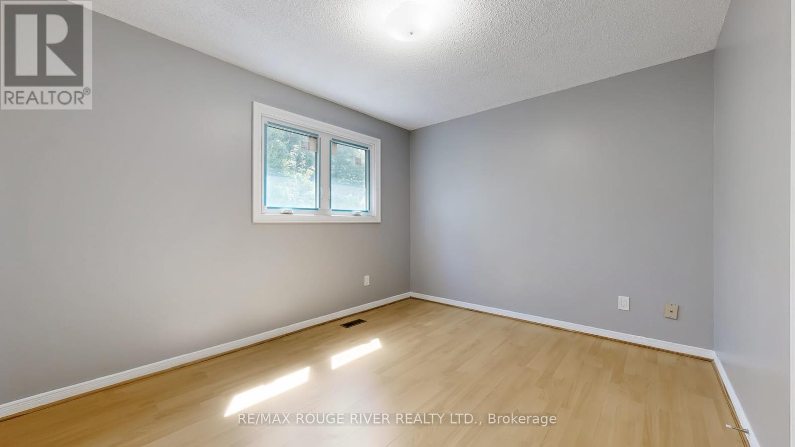 Photo 42 of 48 Millhouse Crescent, Toronto ON