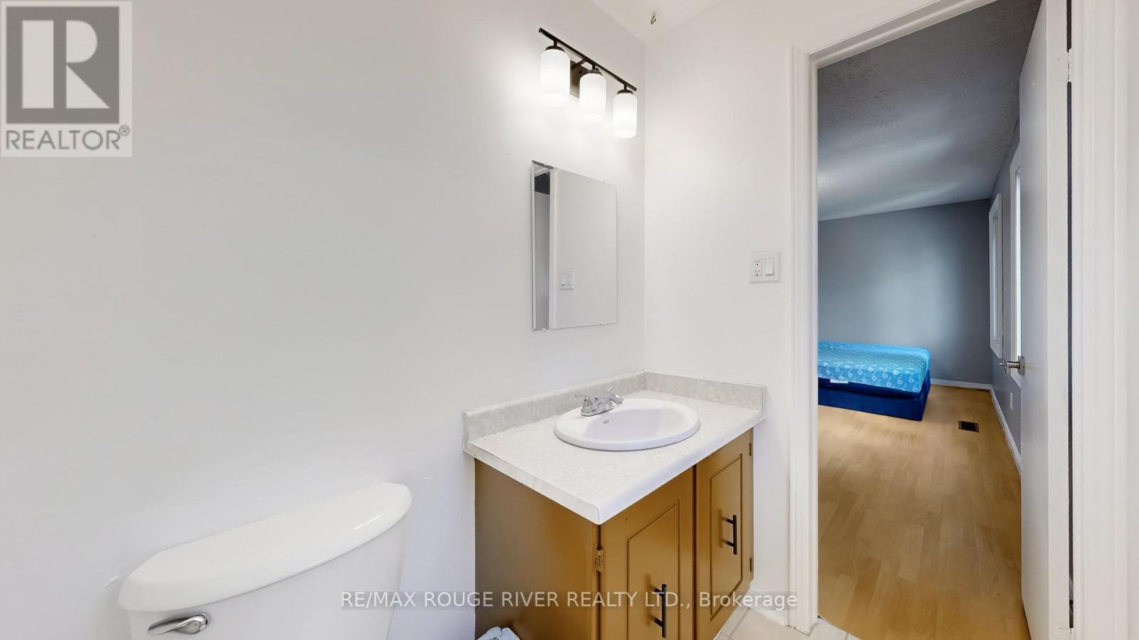 Photo 46 of 48 Millhouse Crescent, Toronto ON