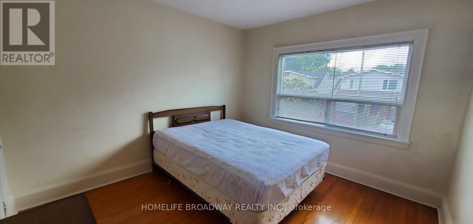 Photo 6 of 223 Westwood Avenue, Toronto ON