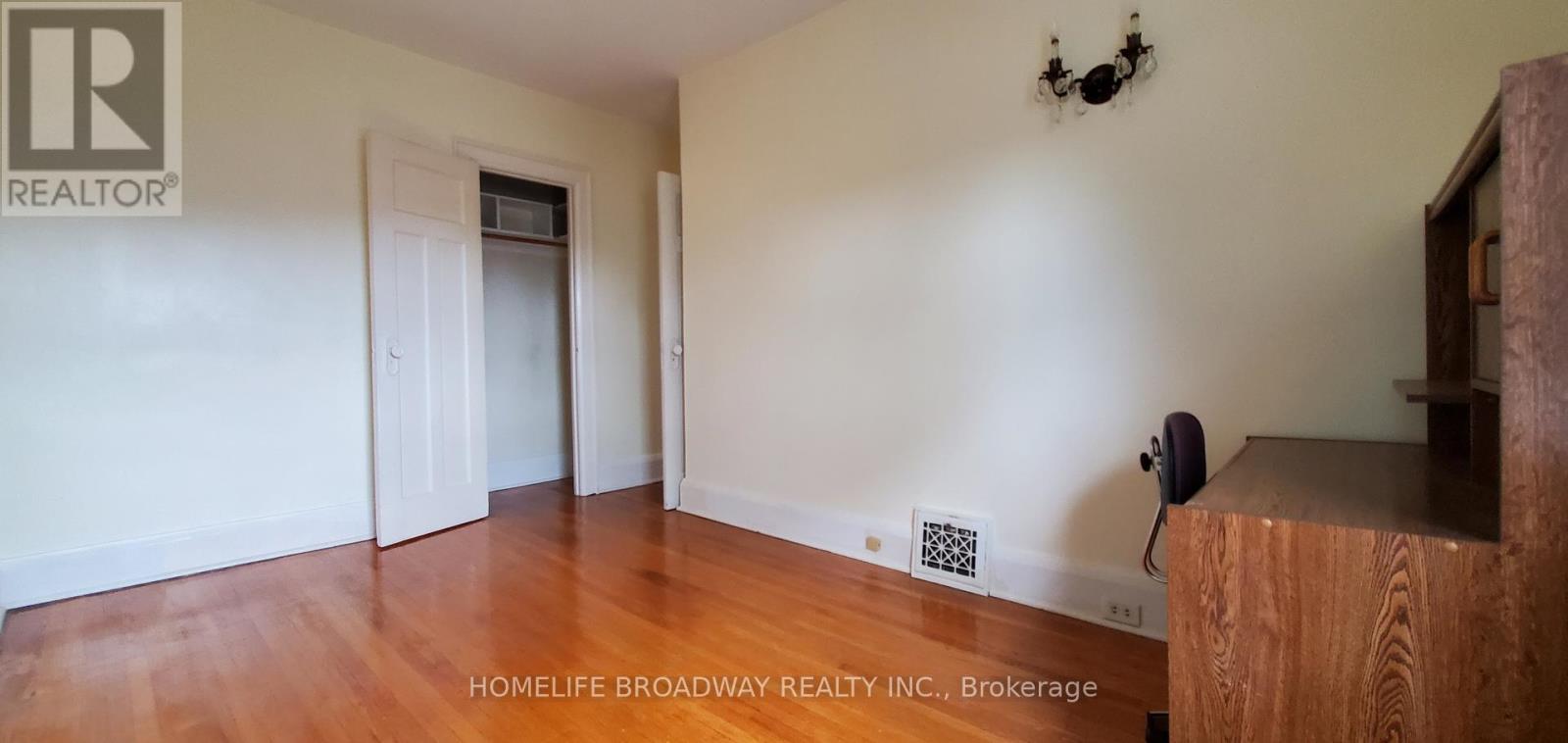 Photo 9 of 223 Westwood Avenue, Toronto ON