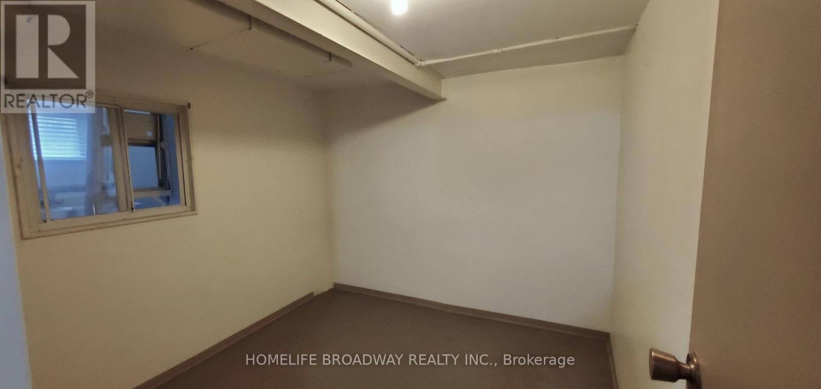 Photo 15 of 223 Westwood Avenue, Toronto ON