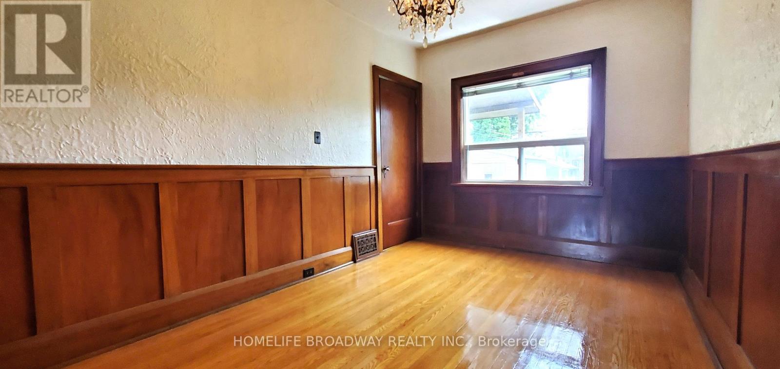 Photo 14 of 223 Westwood Avenue, Toronto ON