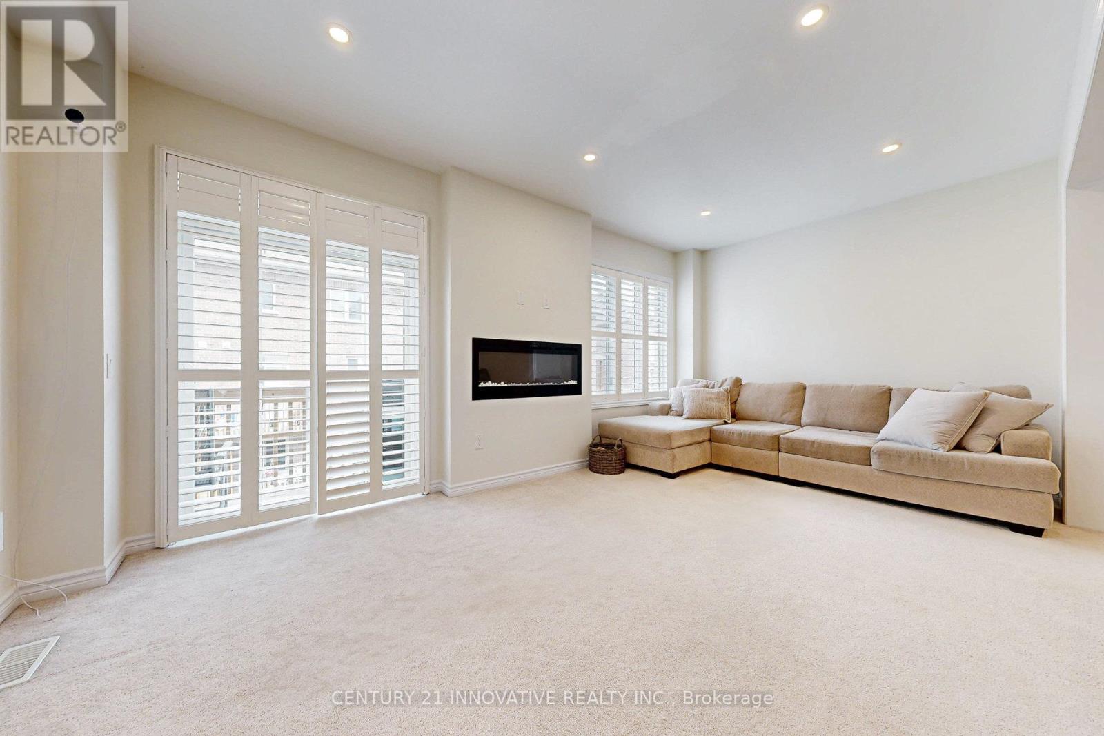 Photo 9 of 2349 Usman Road, Pickering ON