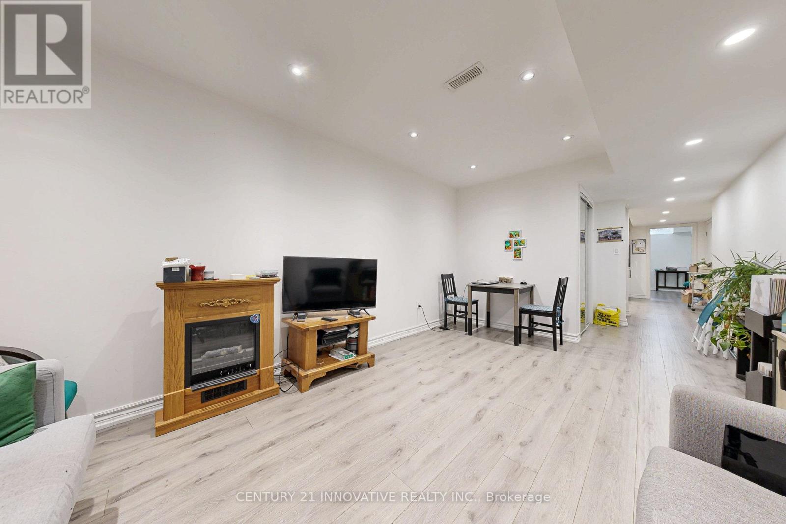 Photo 17 of 2349 Usman Road, Pickering ON