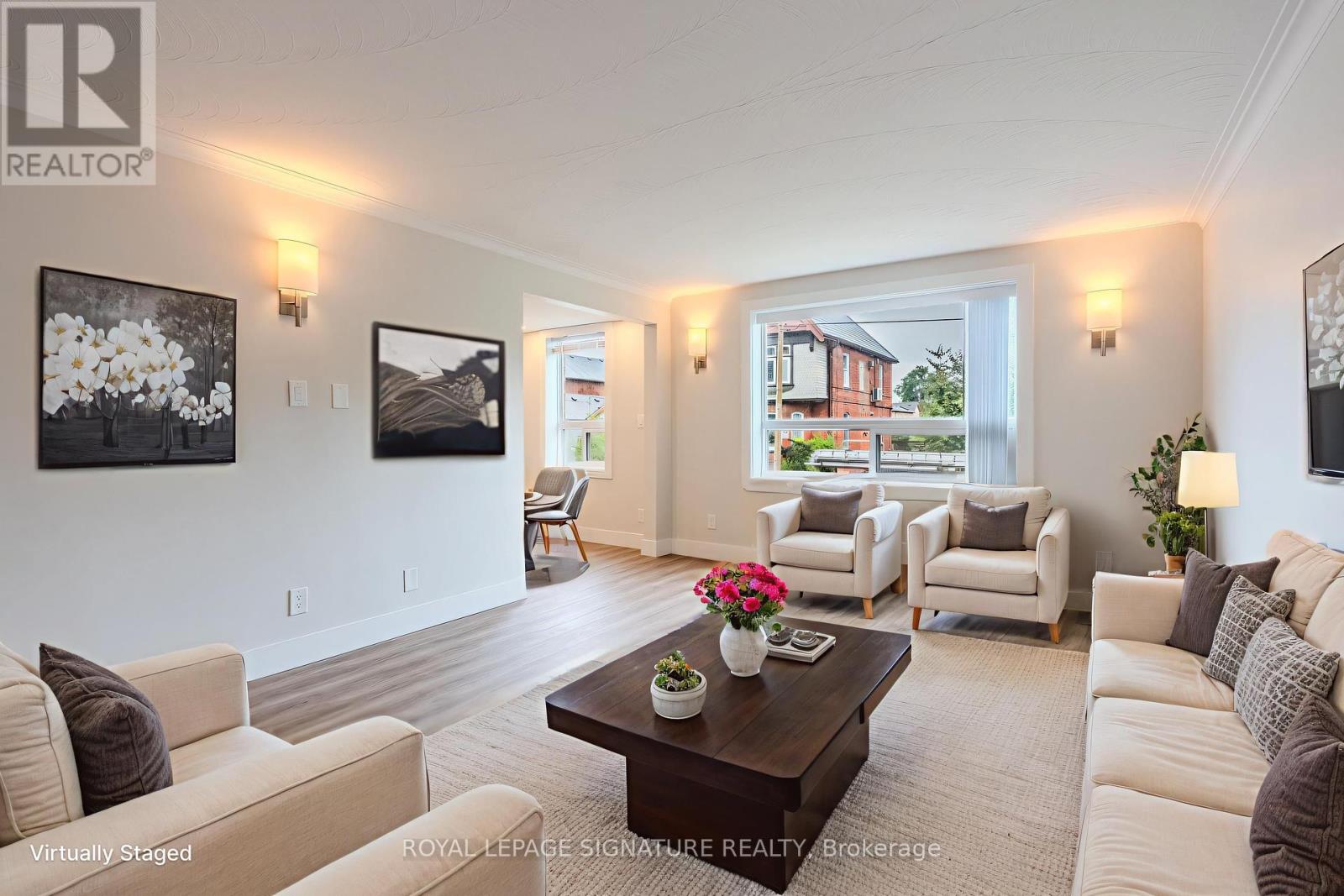 Photo 24 of 3 1 Hassard Avenue, Toronto ON
