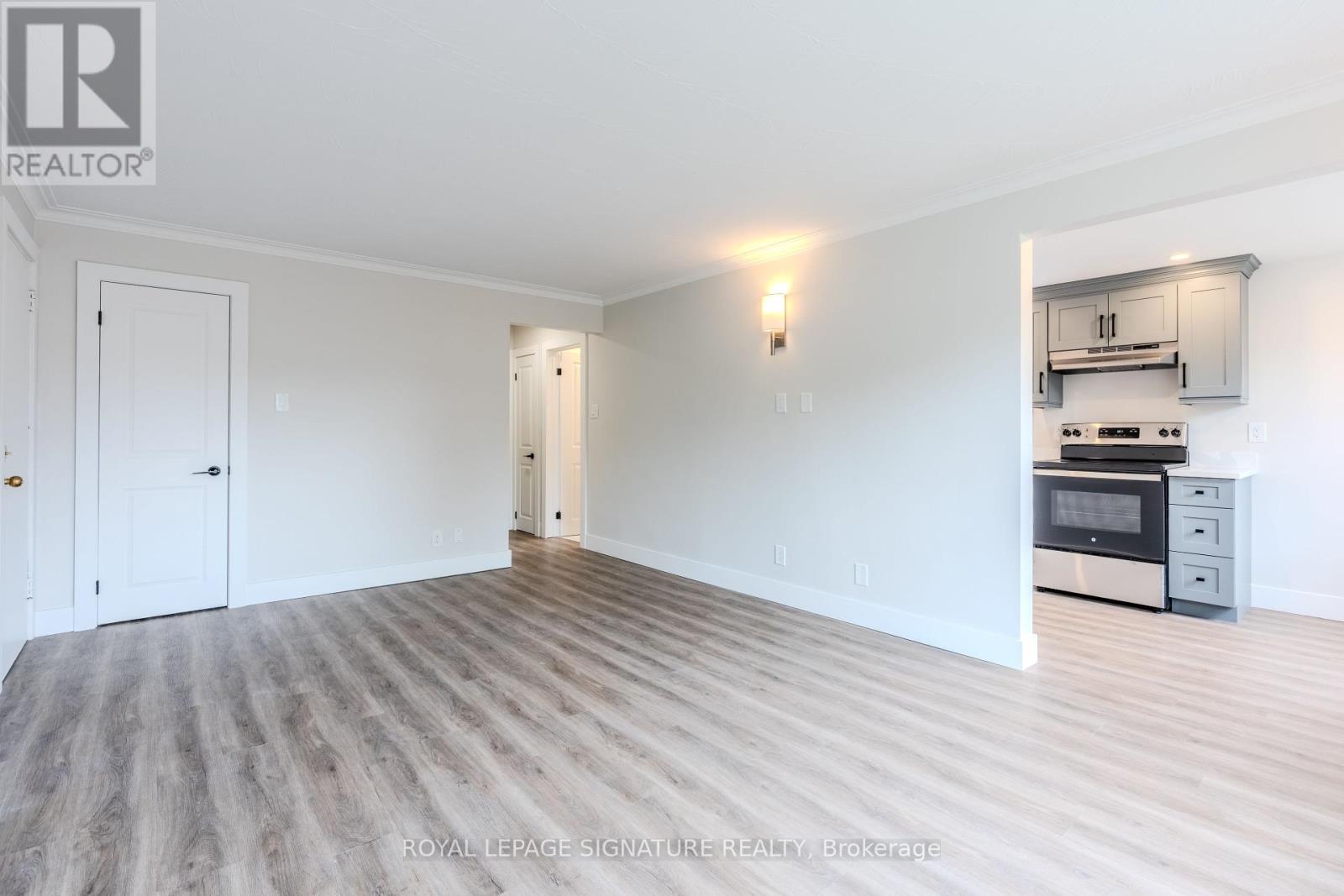 Photo 2 of 3 1 Hassard Avenue, Toronto ON
