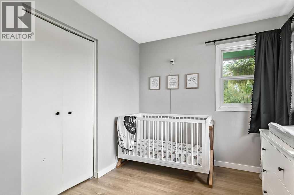 Photo 28 of 127 Thorson Crescent, Okotoks AB
