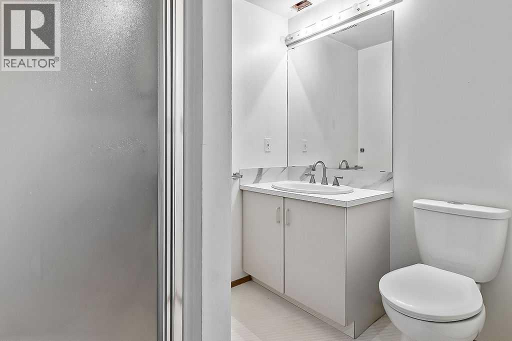 Photo 6 of 127 Thorson Crescent, Okotoks AB