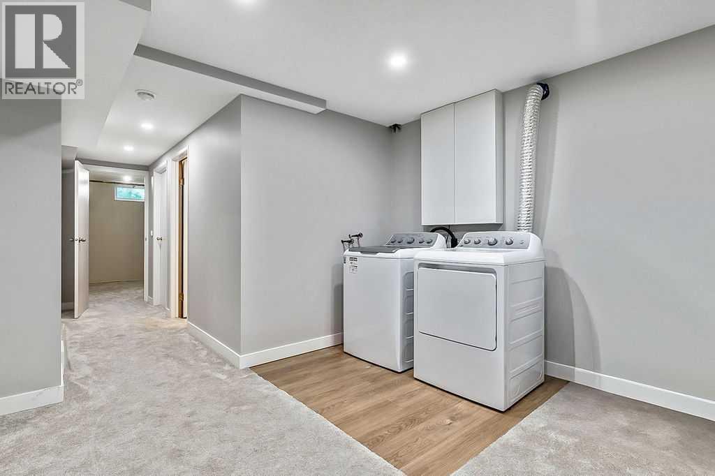 Photo 30 of 127 Thorson Crescent, Okotoks AB