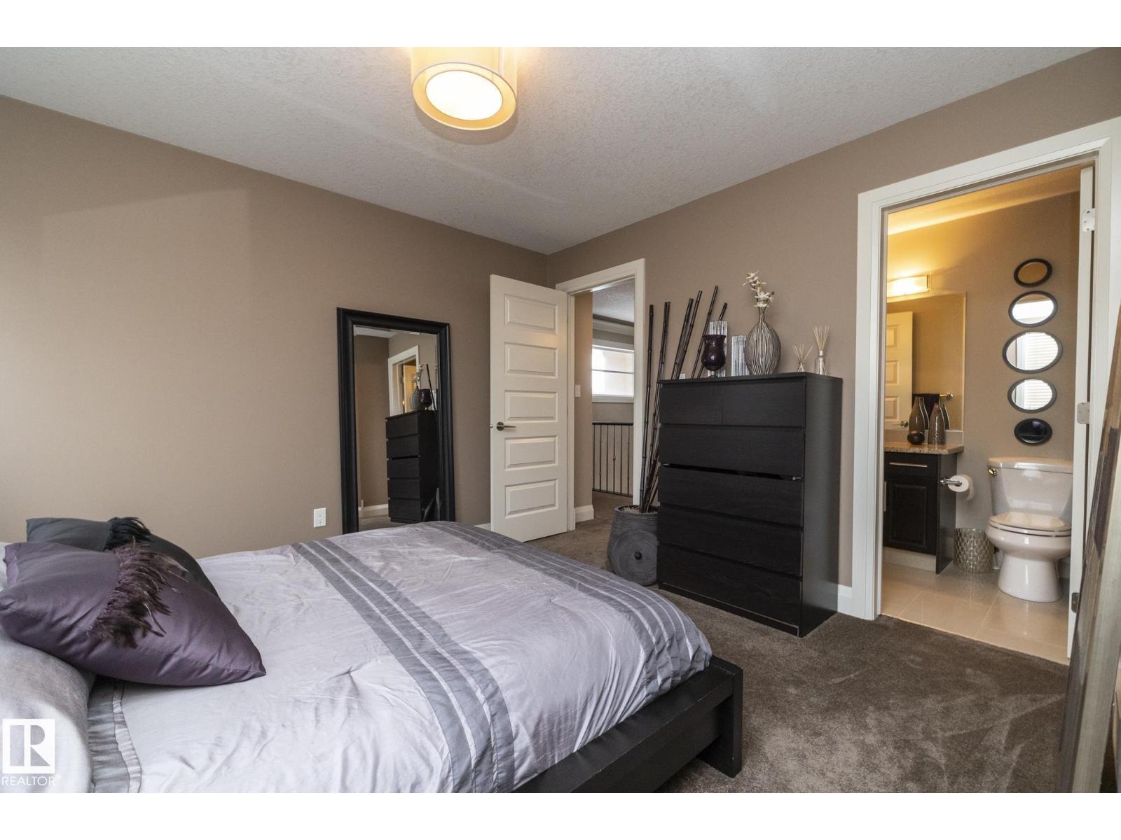 Photo 22 of 2252 Cameron Ravine Co Nw, Edmonton AB