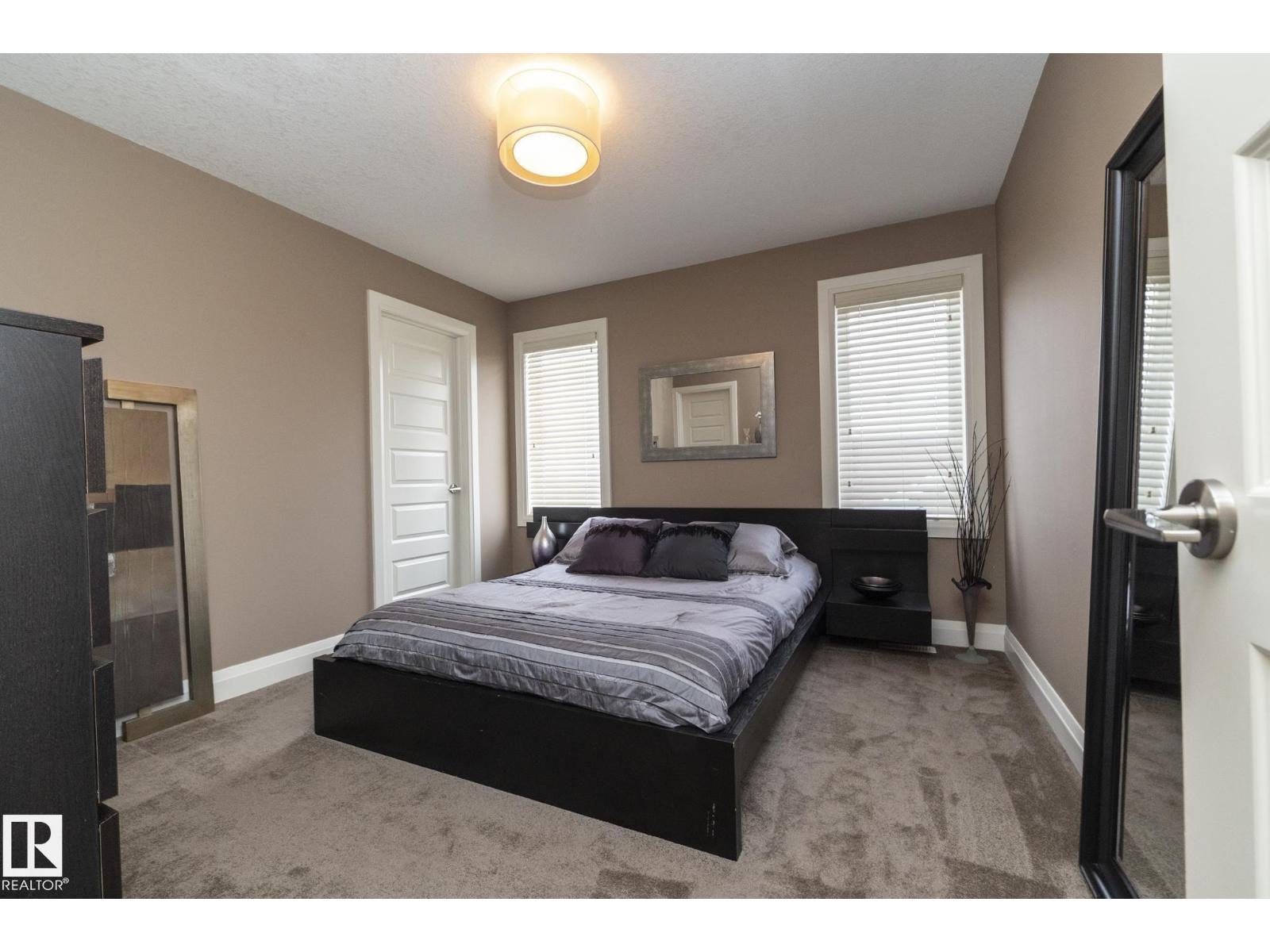 Photo 5 of 2252 Cameron Ravine Co Nw, Edmonton AB