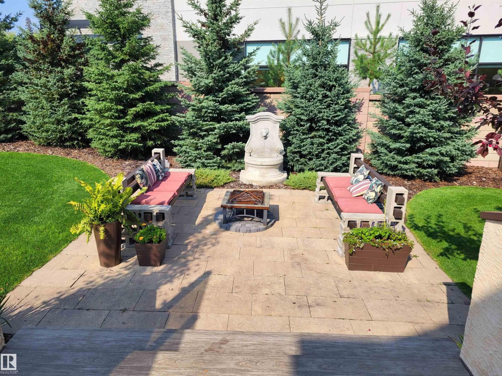 Photo 16 of 2252 Cameron Ravine Co Nw, Edmonton AB