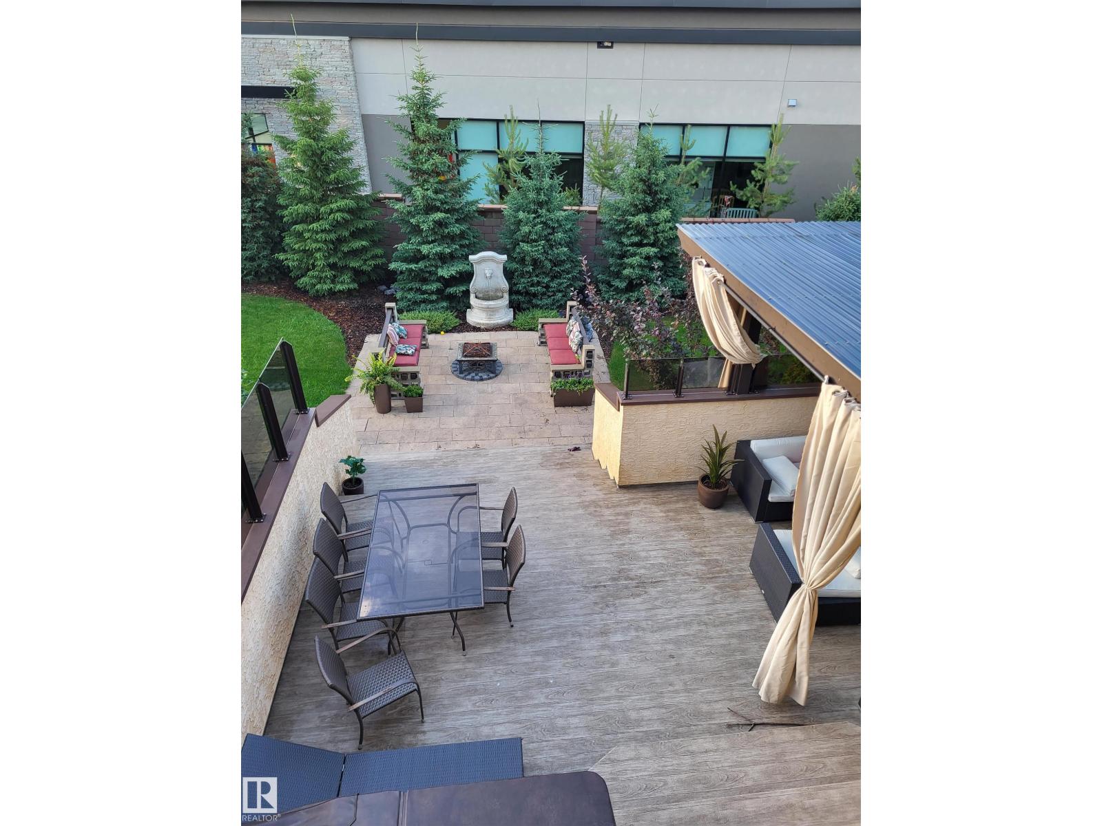 Photo 6 of 2252 Cameron Ravine Co Nw, Edmonton AB
