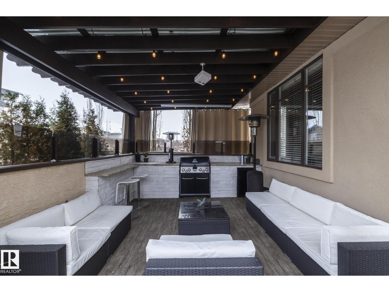 Photo 7 of 2252 Cameron Ravine Co Nw, Edmonton AB