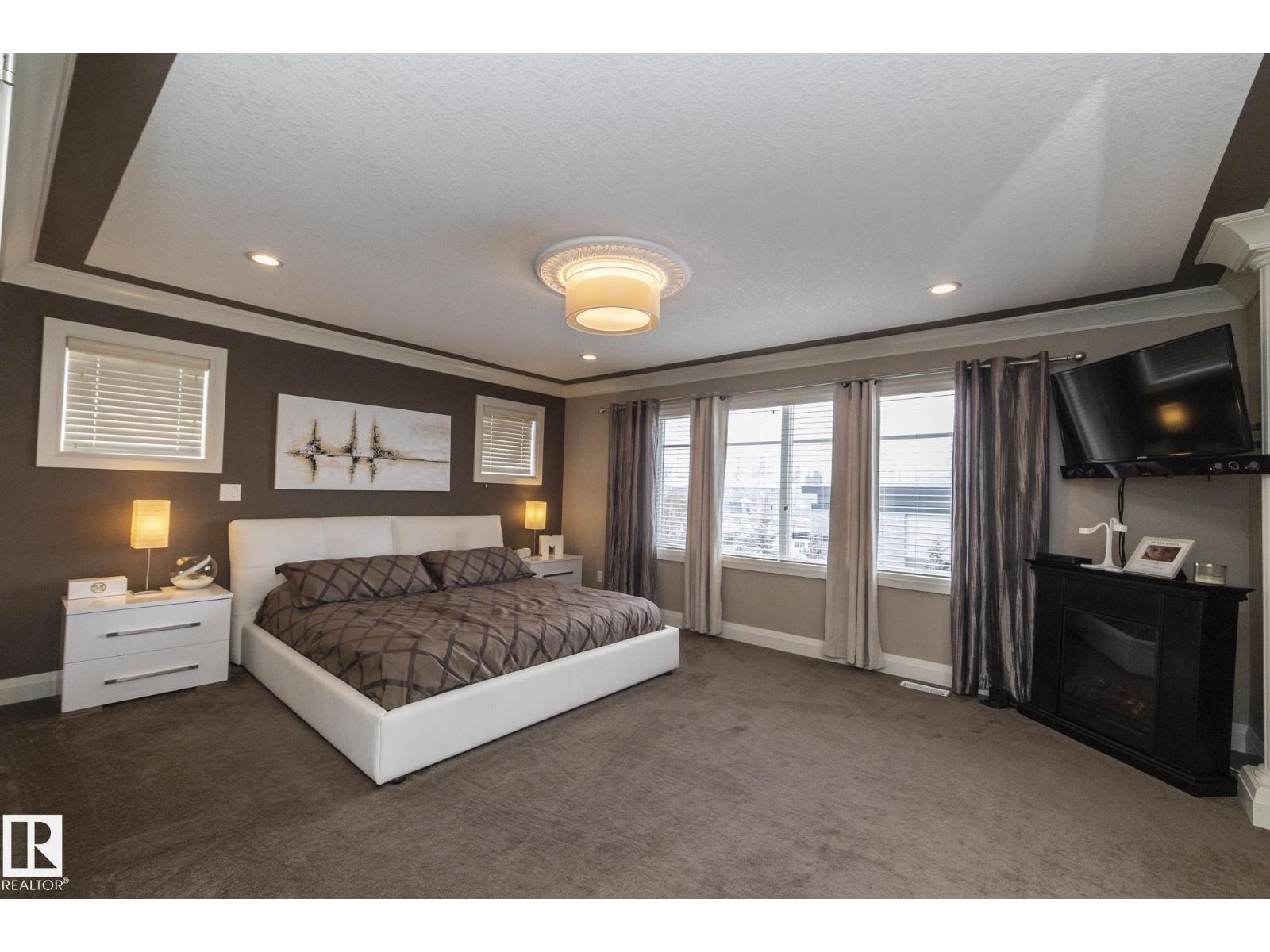 Photo 21 of 2252 Cameron Ravine Co Nw, Edmonton AB