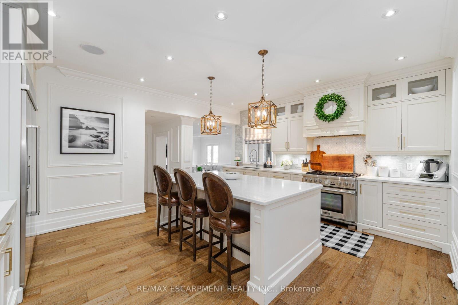 Photo 20 of 2126 Grange Drive, Mississauga ON