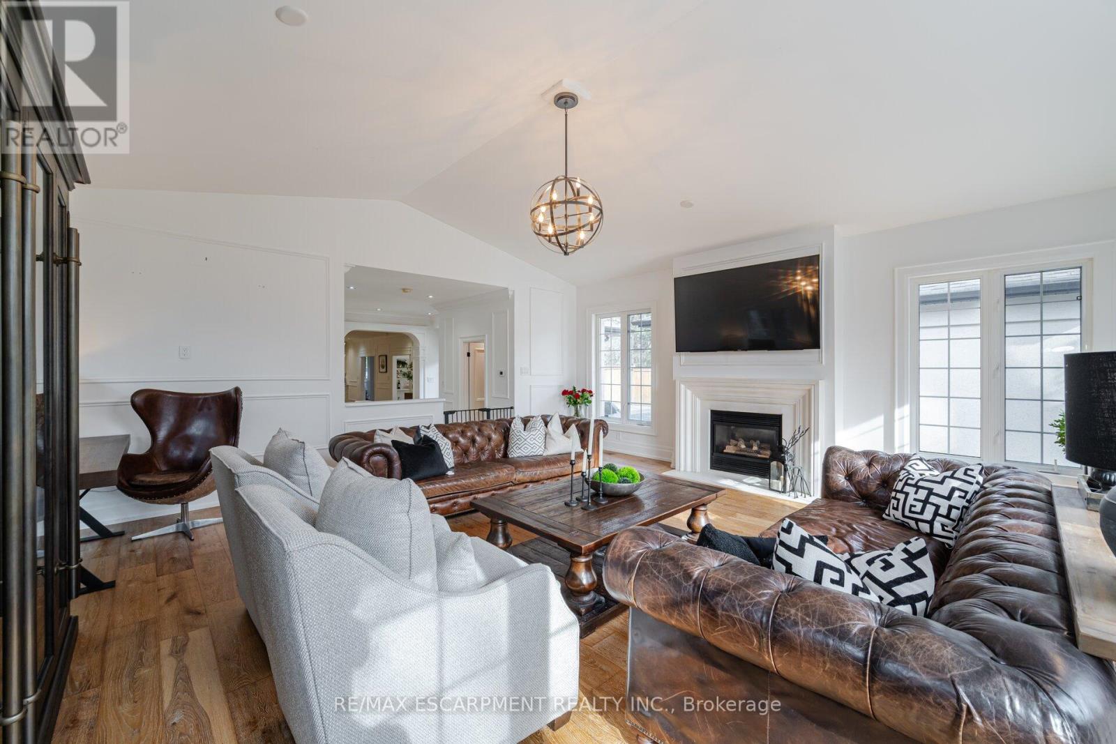 Photo 26 of 2126 Grange Drive, Mississauga ON