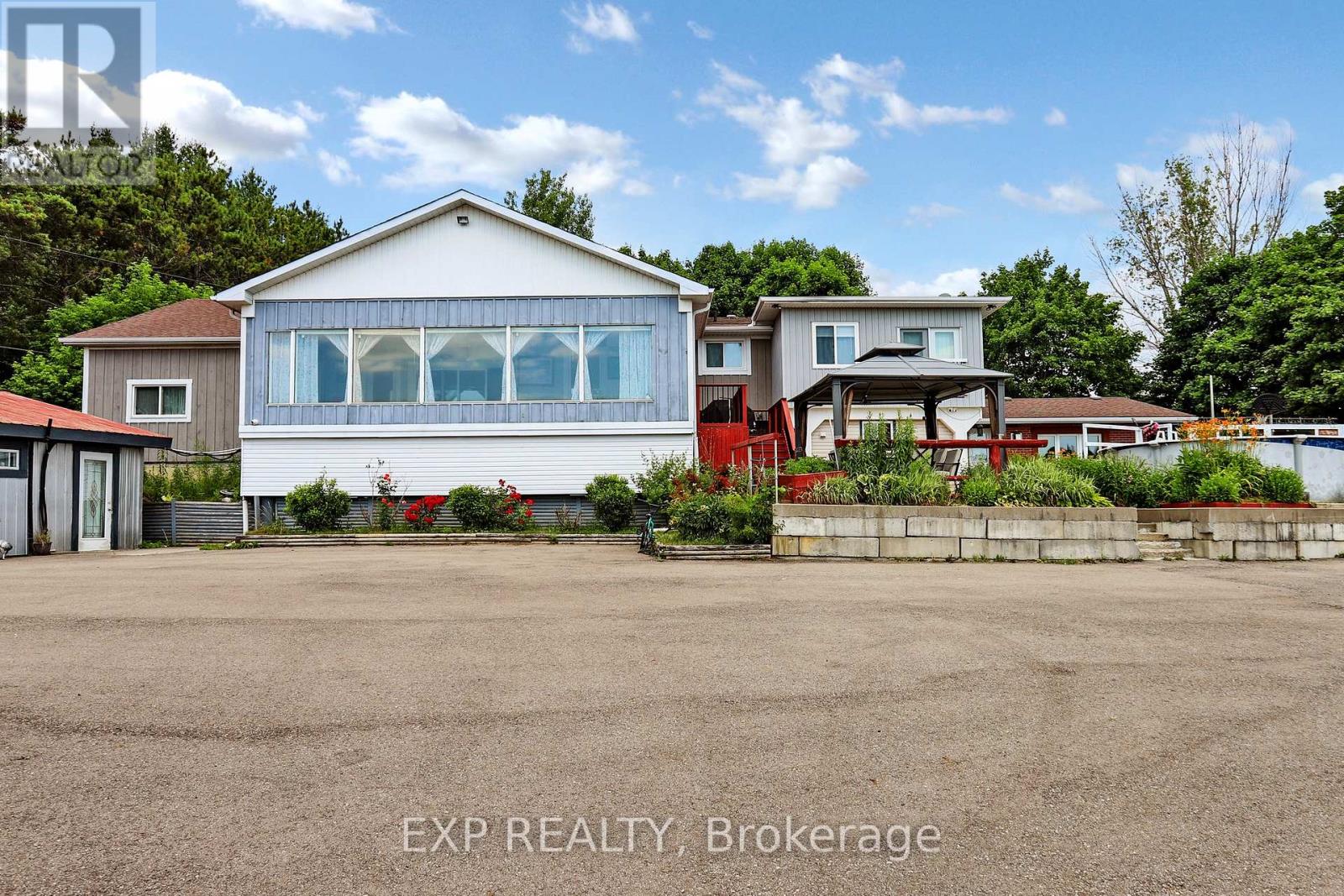 Photo 8 of 11433 Highway 9, Caledon ON