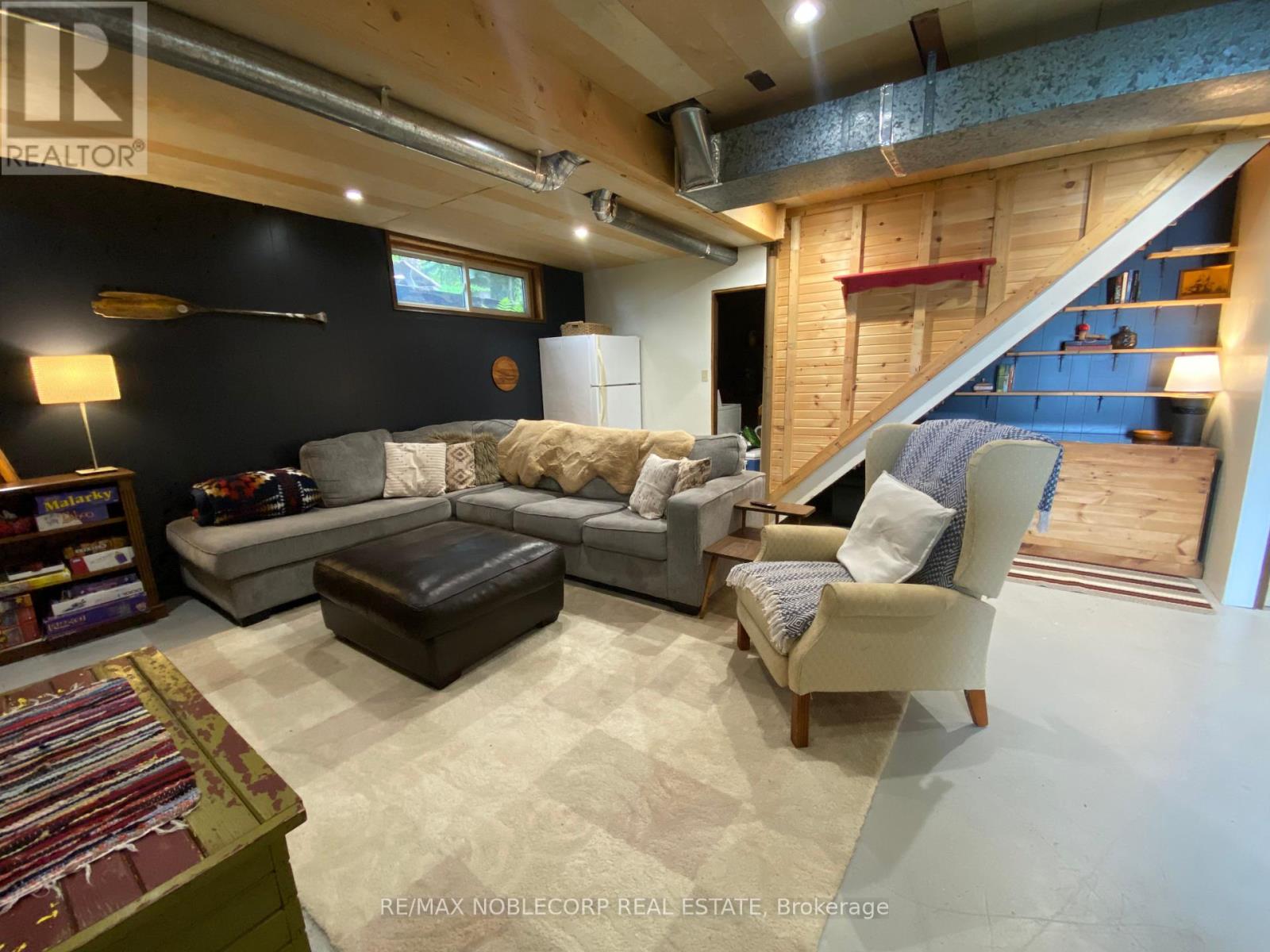 Photo 12 of 1012 1008 Coulson Lane, Highlands East ON