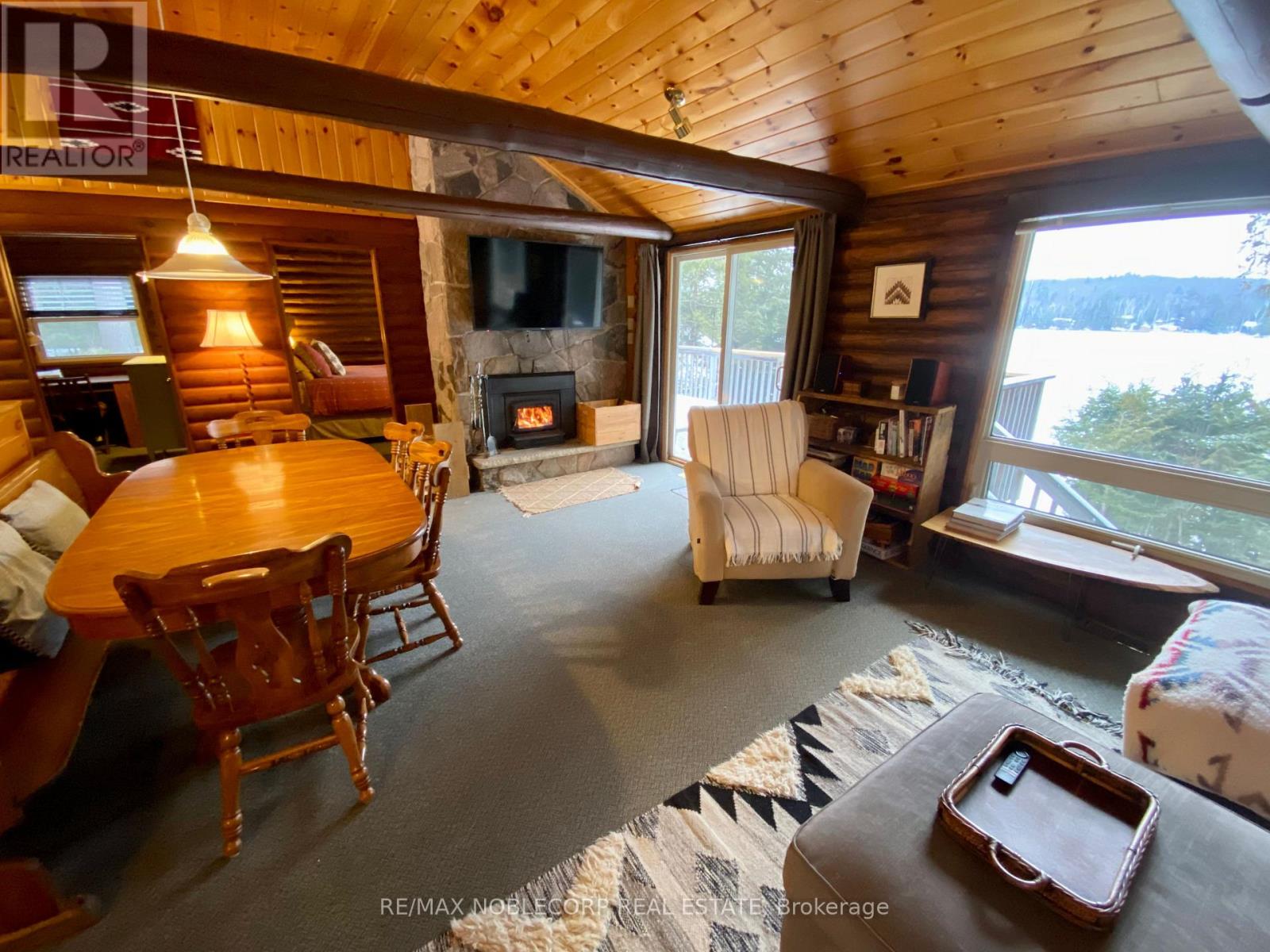 Photo 3 of 1012 1008 Coulson Lane, Highlands East ON