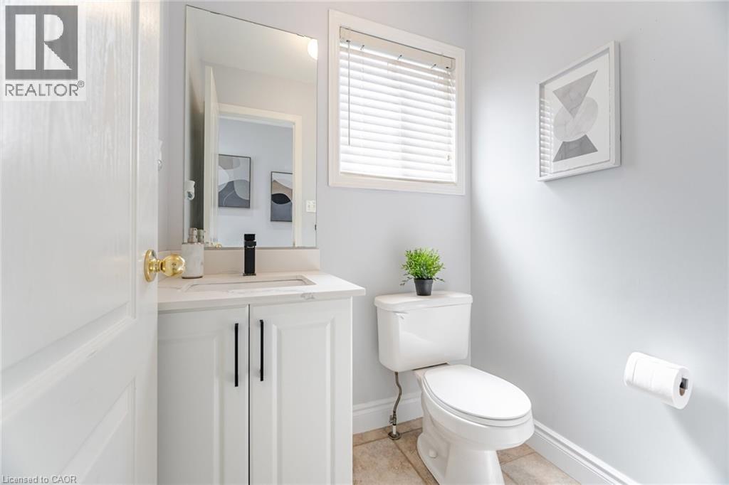 Photo 6 of 106 Eastbrook Way, Brampton ON