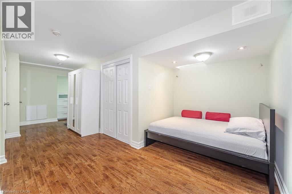 Photo 5 of 106 Eastbrook Way, Brampton ON
