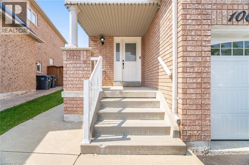 Photo 2 of 106 Eastbrook Way, Brampton ON