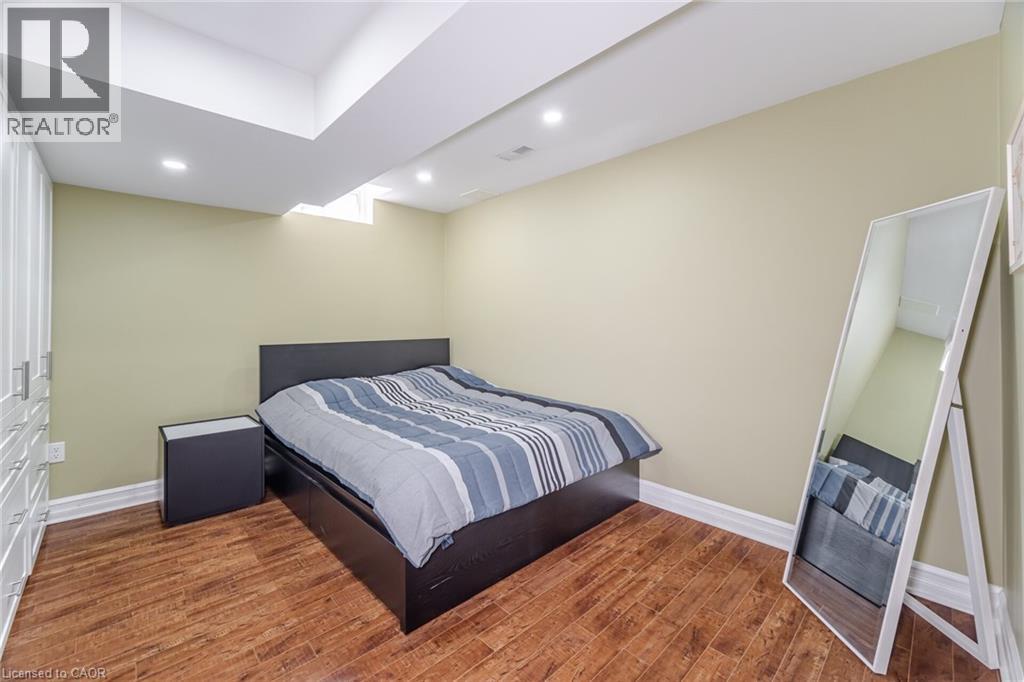 Photo 4 of 106 Eastbrook Way, Brampton ON