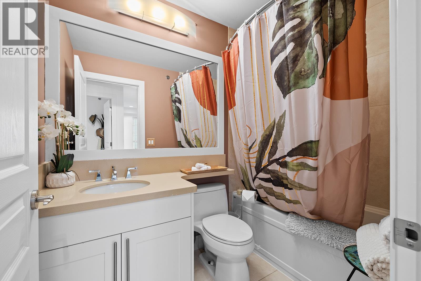  1123 Sunset Drive, Kelowna