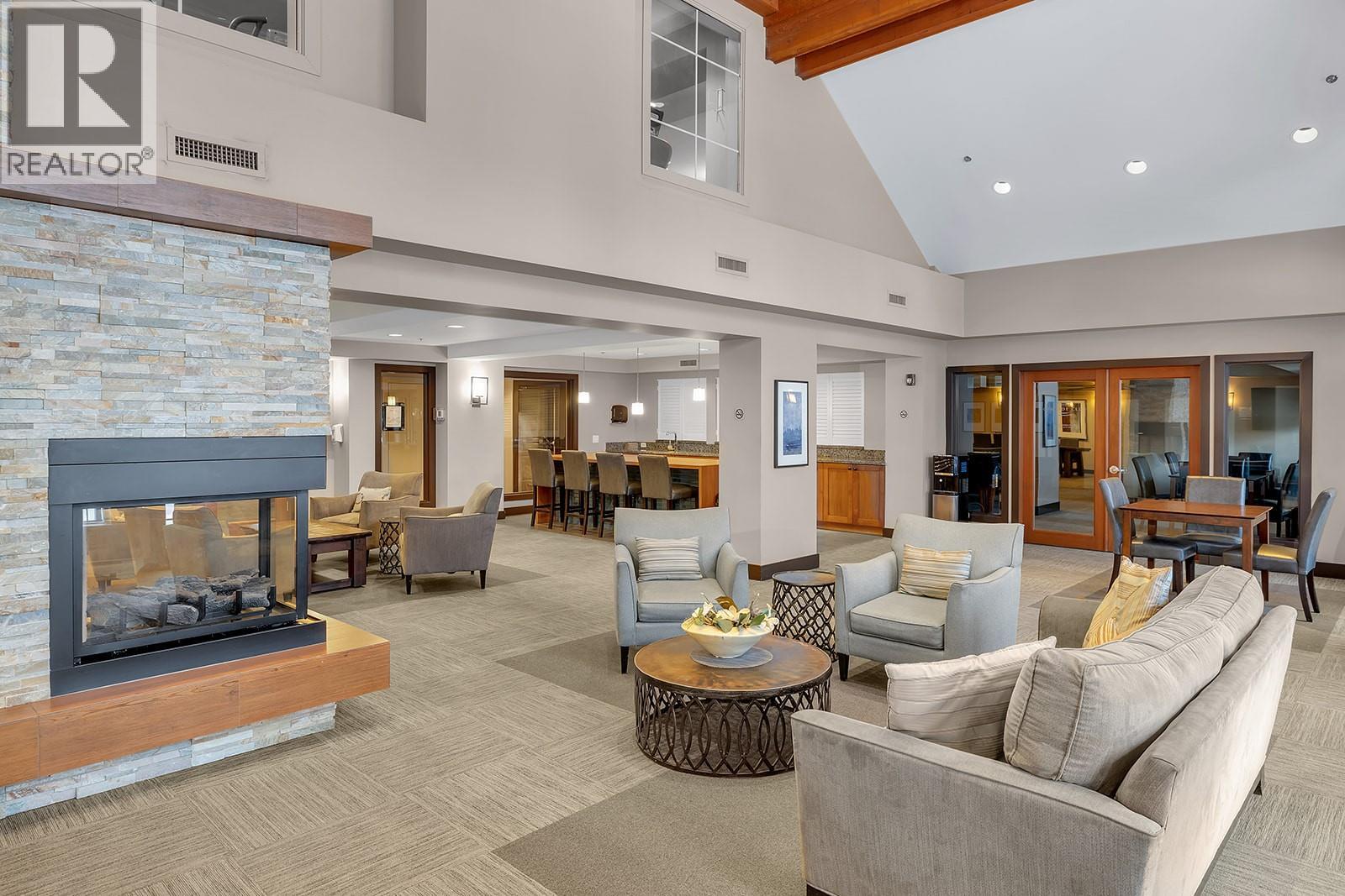  1123 Sunset Drive, Kelowna