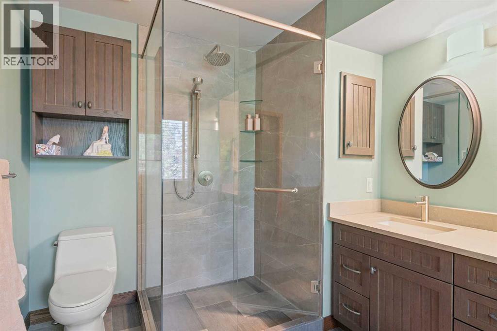 Photo 17 of 2115 Douglasbank Crescent Se, Calgary AB