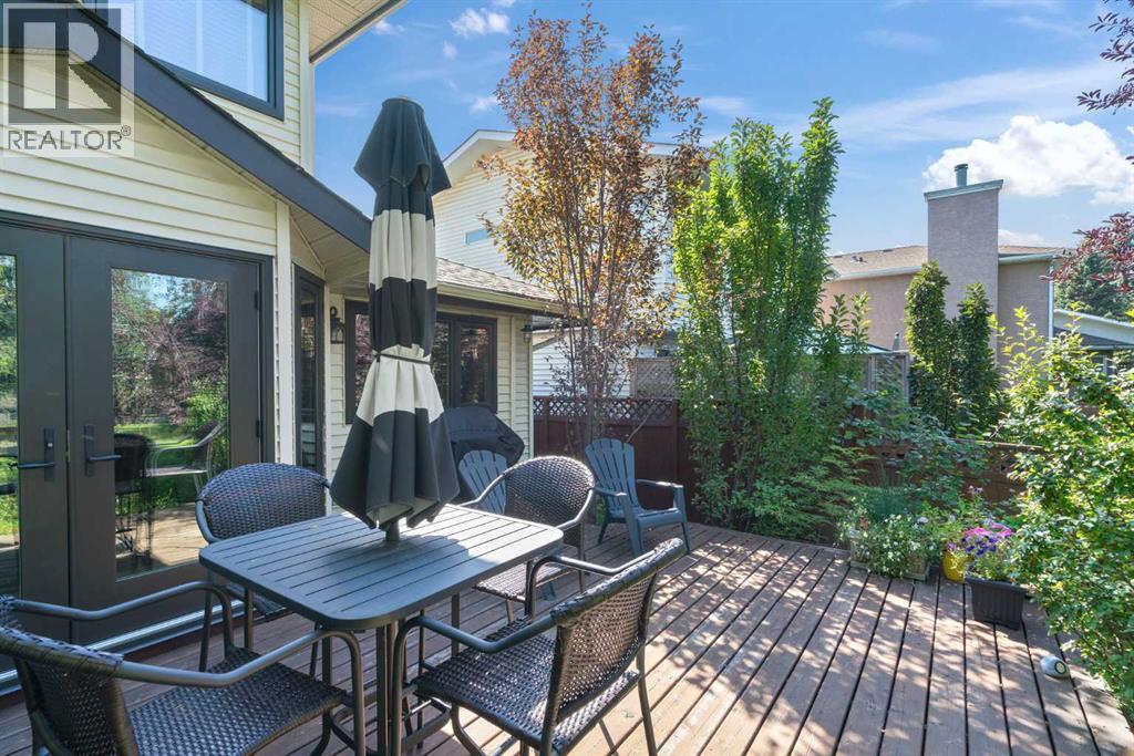 Photo 1 of 2115 Douglasbank Crescent Se, Calgary AB