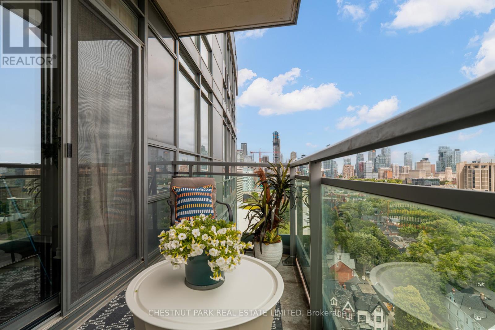 Photo 29 of 1711 736 Spadina Avenue, Toronto ON