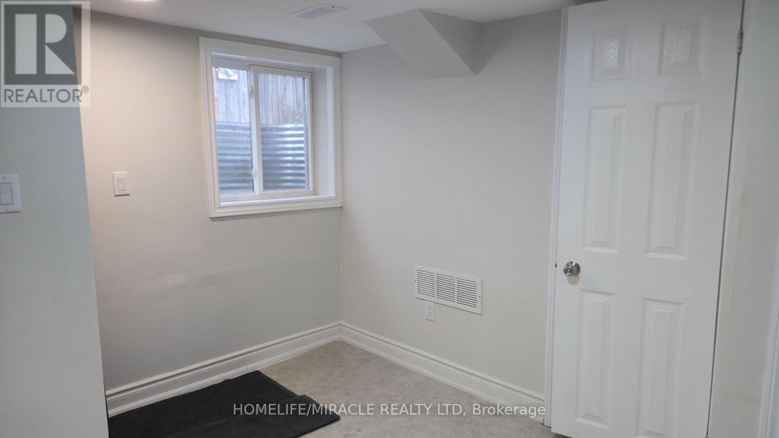 Photo 21 of Bsmt 1281 King Street E, Oshawa ON