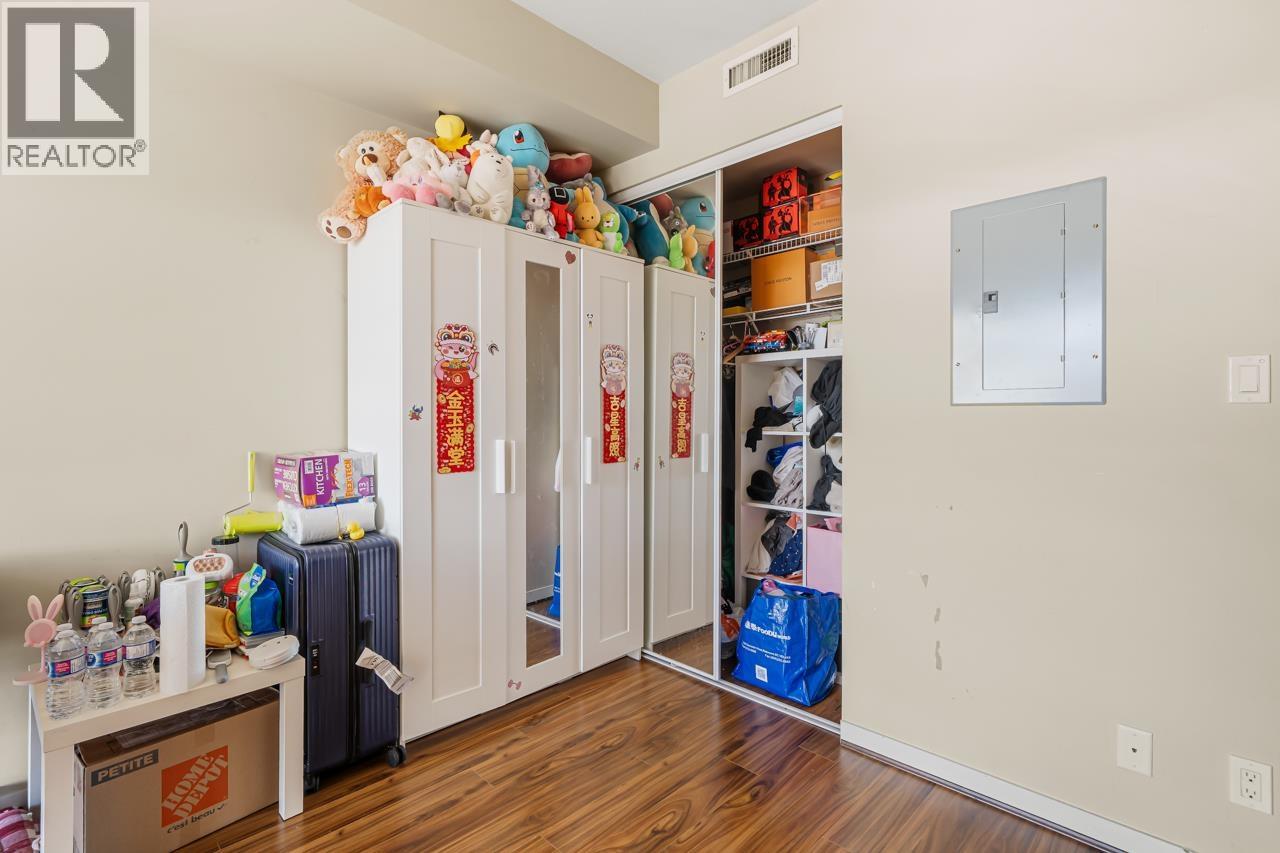 Photo 11 of 686 4133 Stolberg Street, Richmond BC