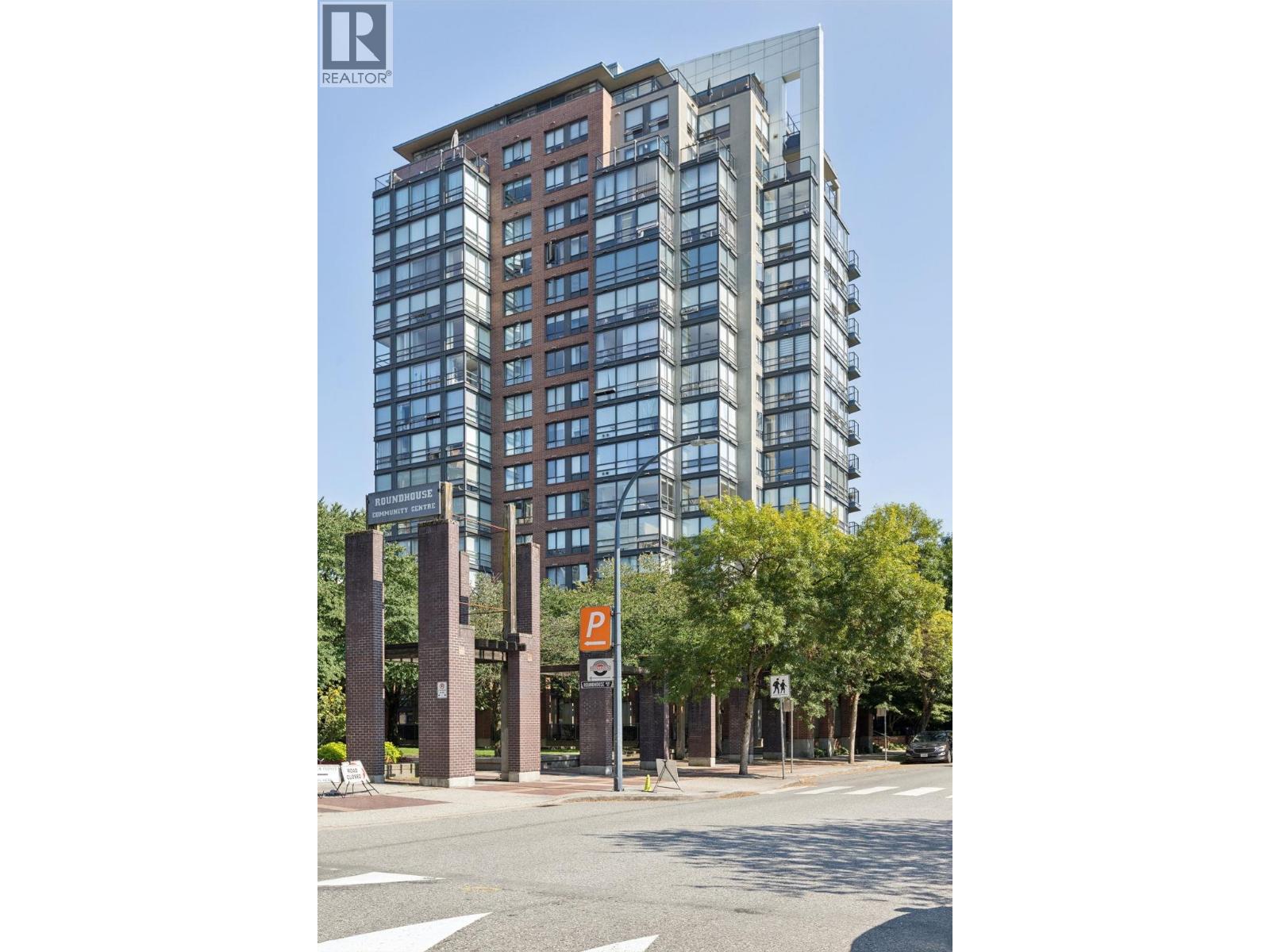 Photo 27 of 15 D 139 Drake Street, Vancouver BC