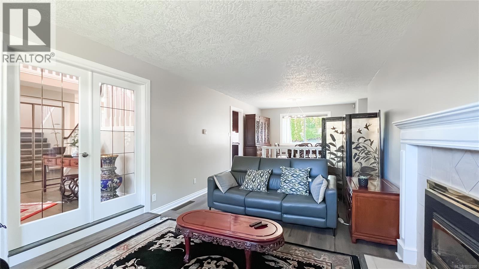 Photo 19 of 1016 Adeline Pl, Saanich BC
