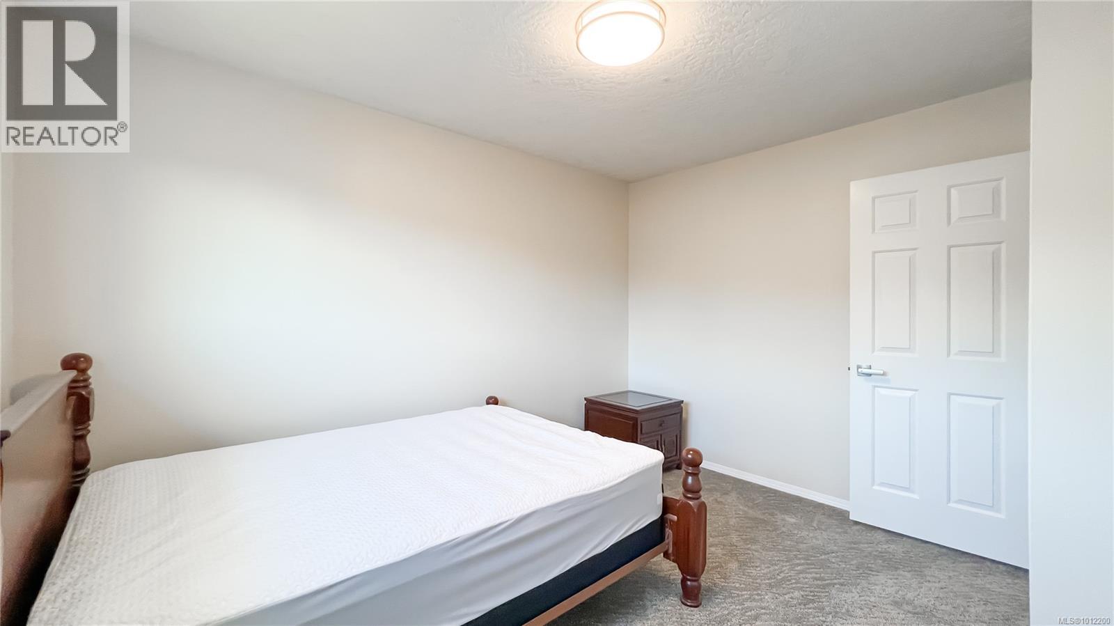 Photo 44 of 1016 Adeline Pl, Saanich BC