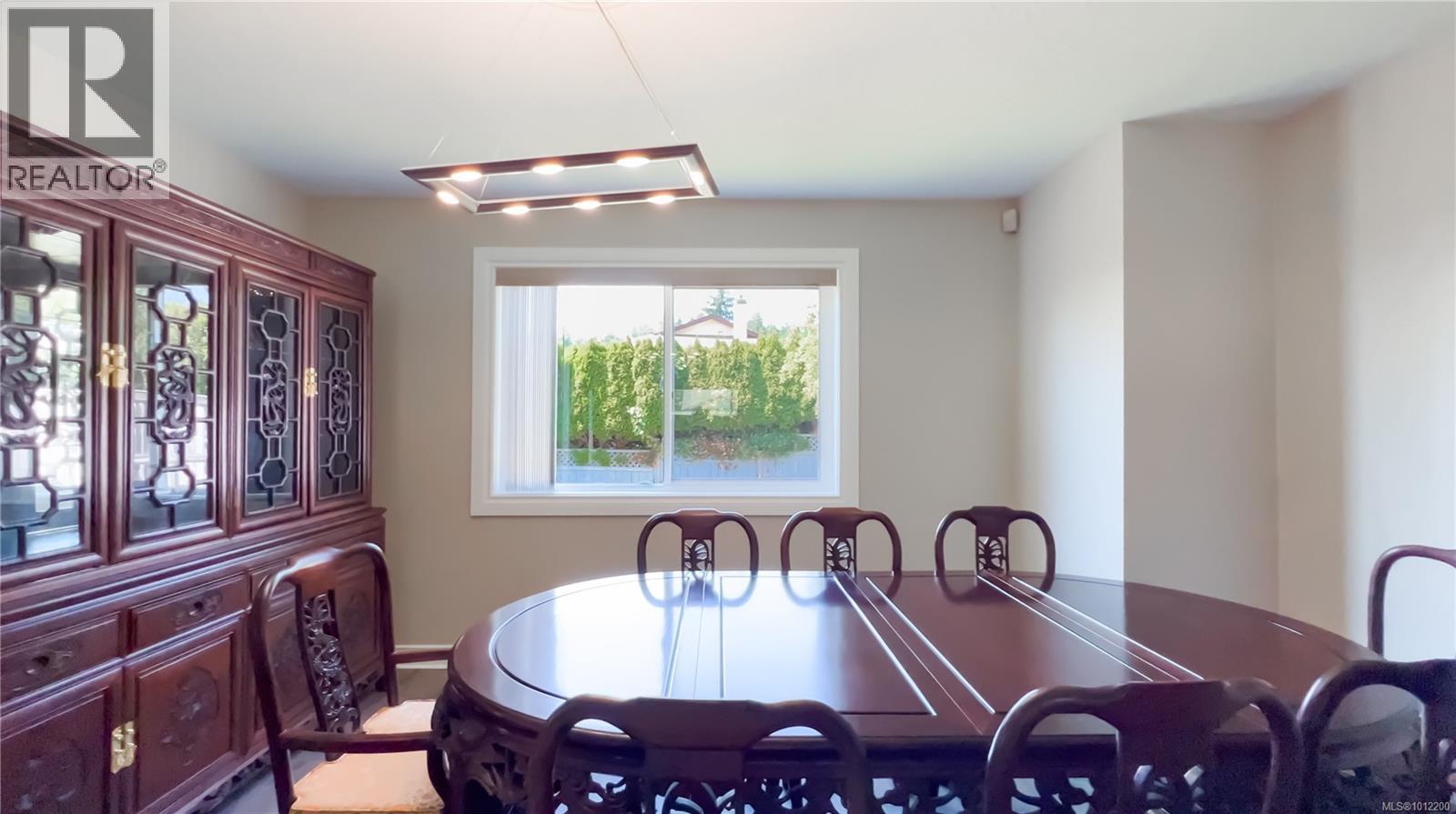Photo 48 of 1016 Adeline Pl, Saanich BC