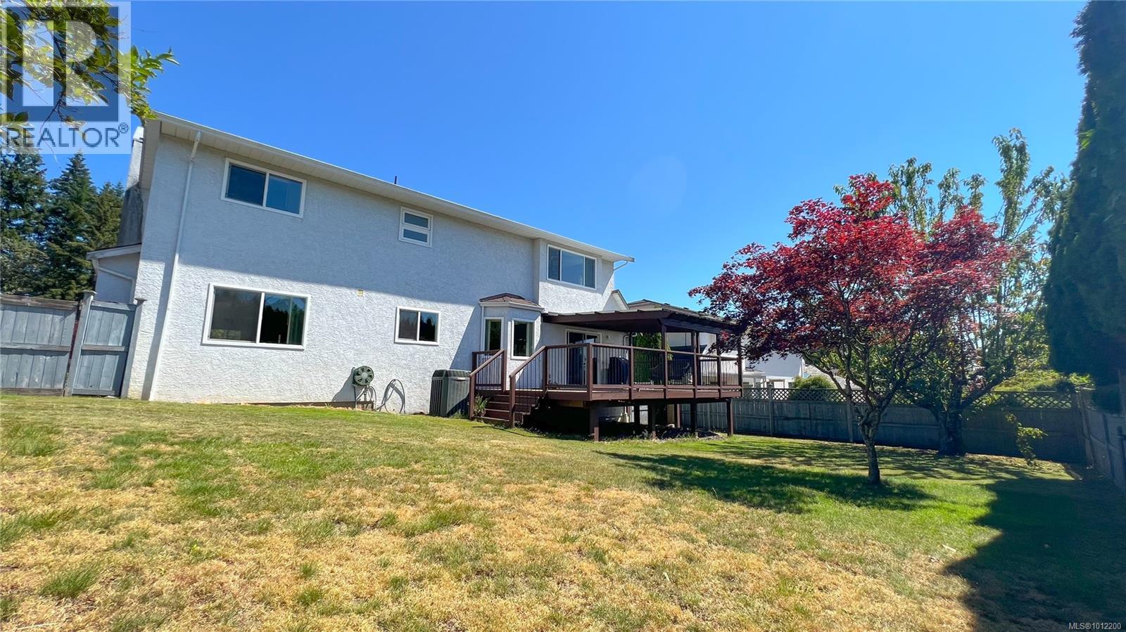 Photo 28 of 1016 Adeline Pl, Saanich BC