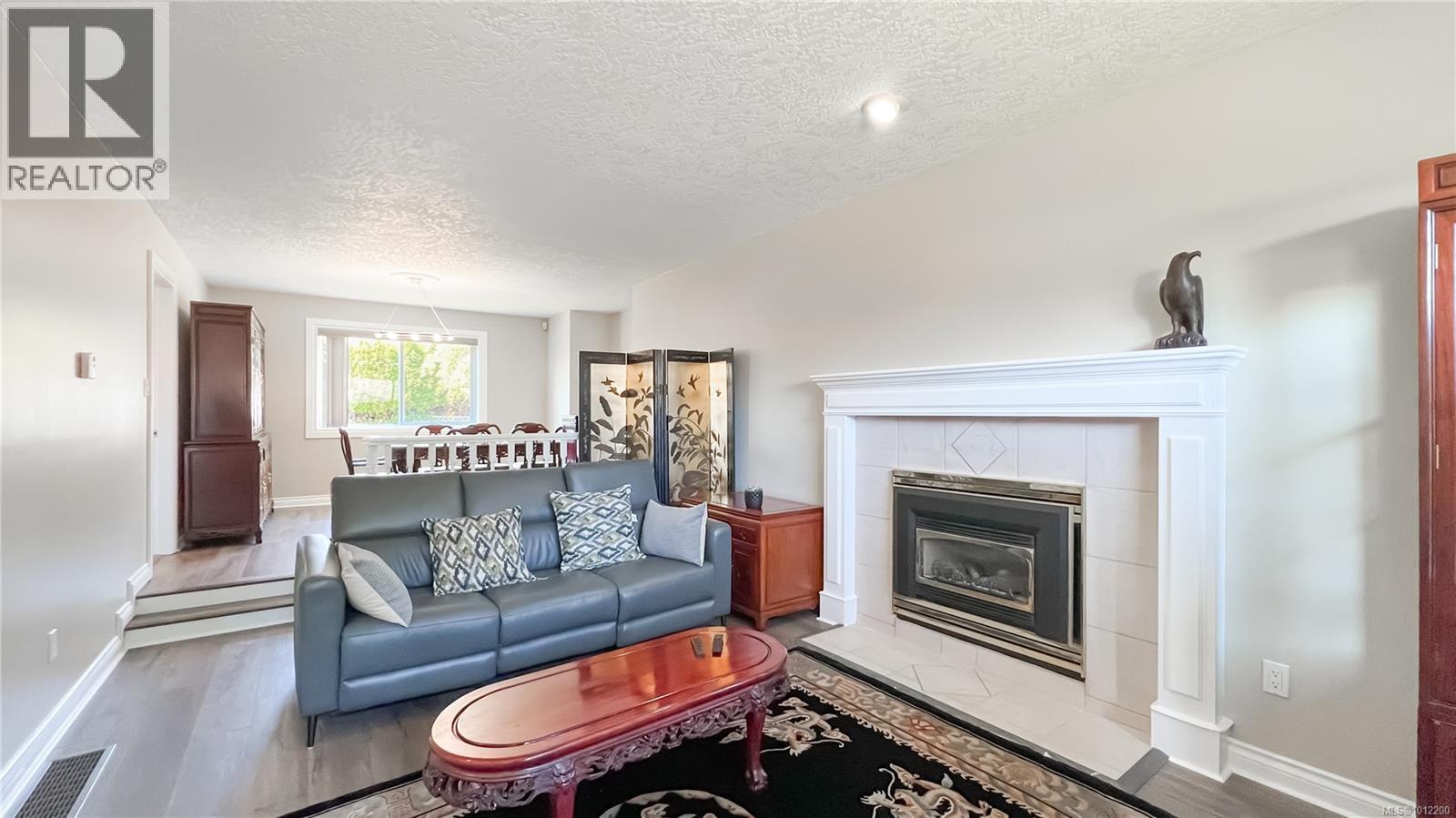 Photo 47 of 1016 Adeline Pl, Saanich BC