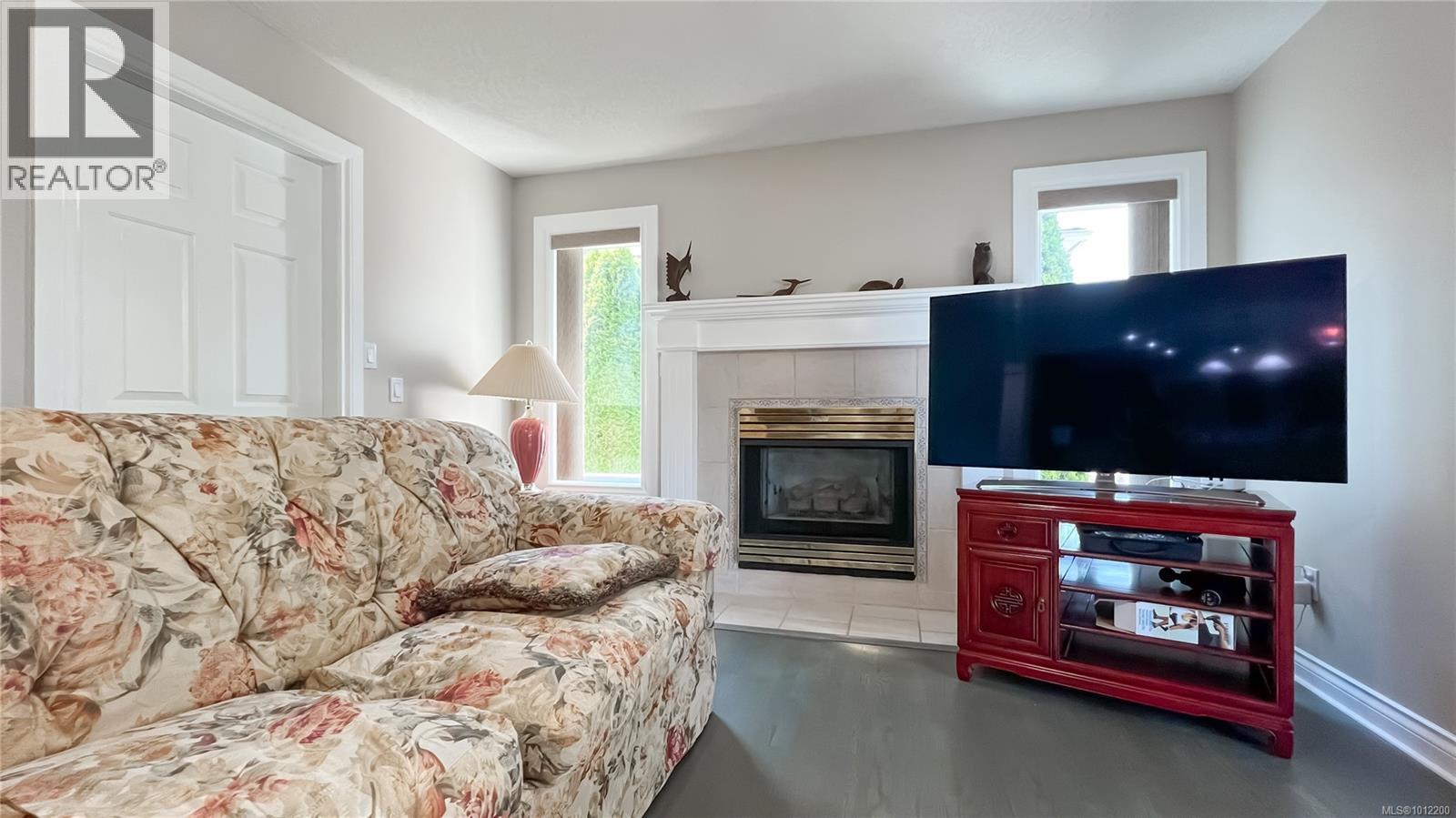 Photo 30 of 1016 Adeline Pl, Saanich BC