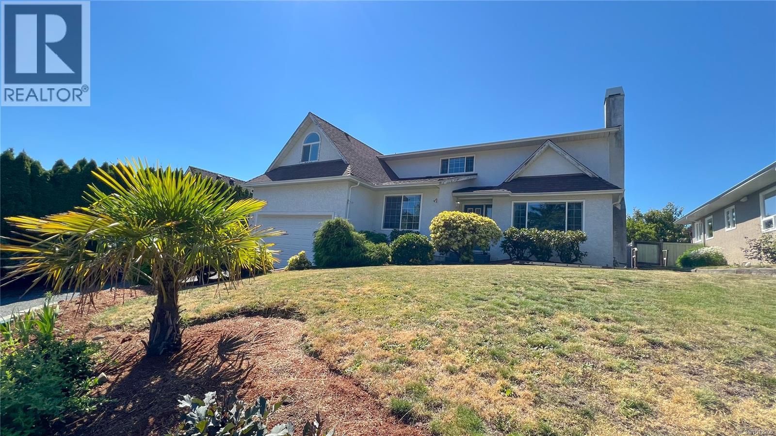 Photo 15 of 1016 Adeline Pl, Saanich BC