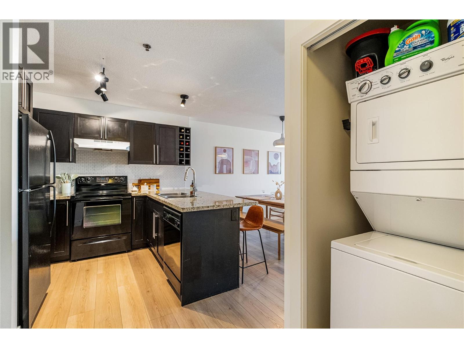 Photo 13 of 1093 Sunset Drive Unit 307, Kelowna BC