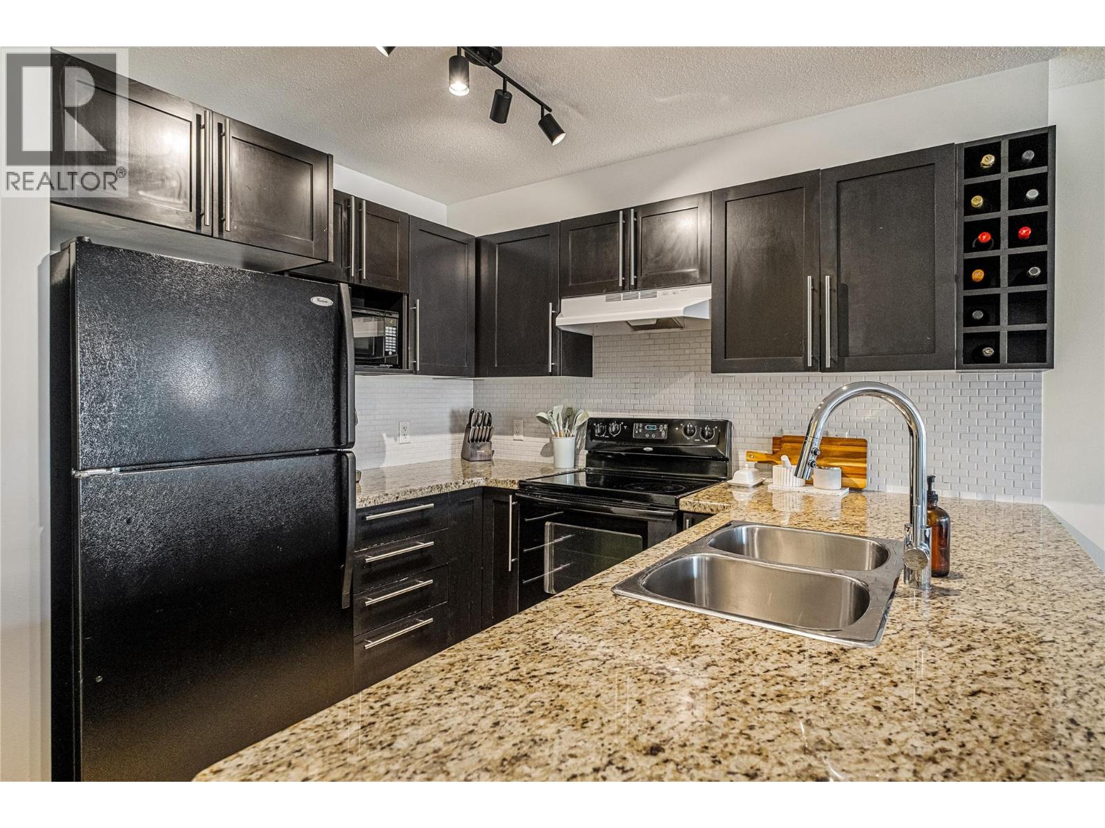 Photo 42 of 1093 Sunset Drive Unit 307, Kelowna BC