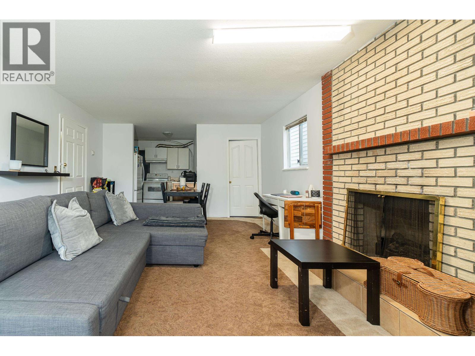 Photo 15 of 4838 Albert Street, Burnaby BC