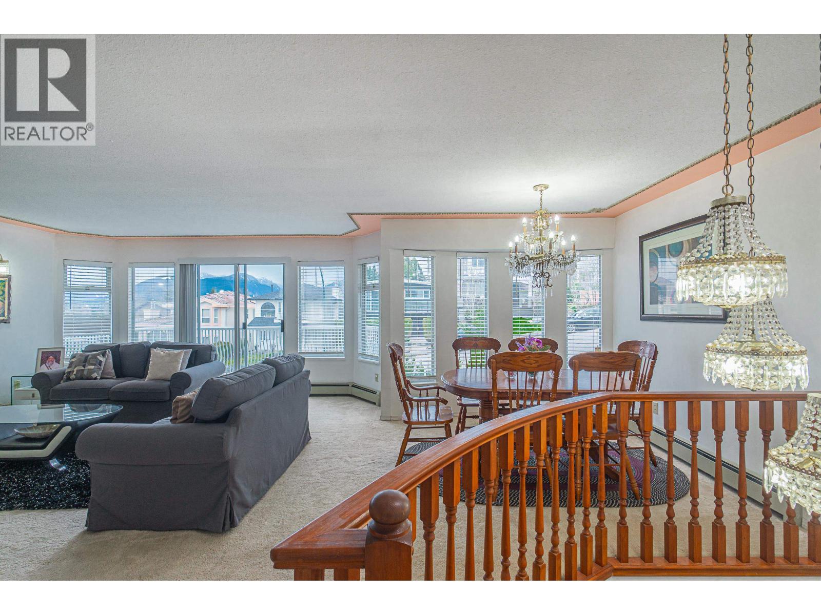Photo 5 of 4838 Albert Street, Burnaby BC